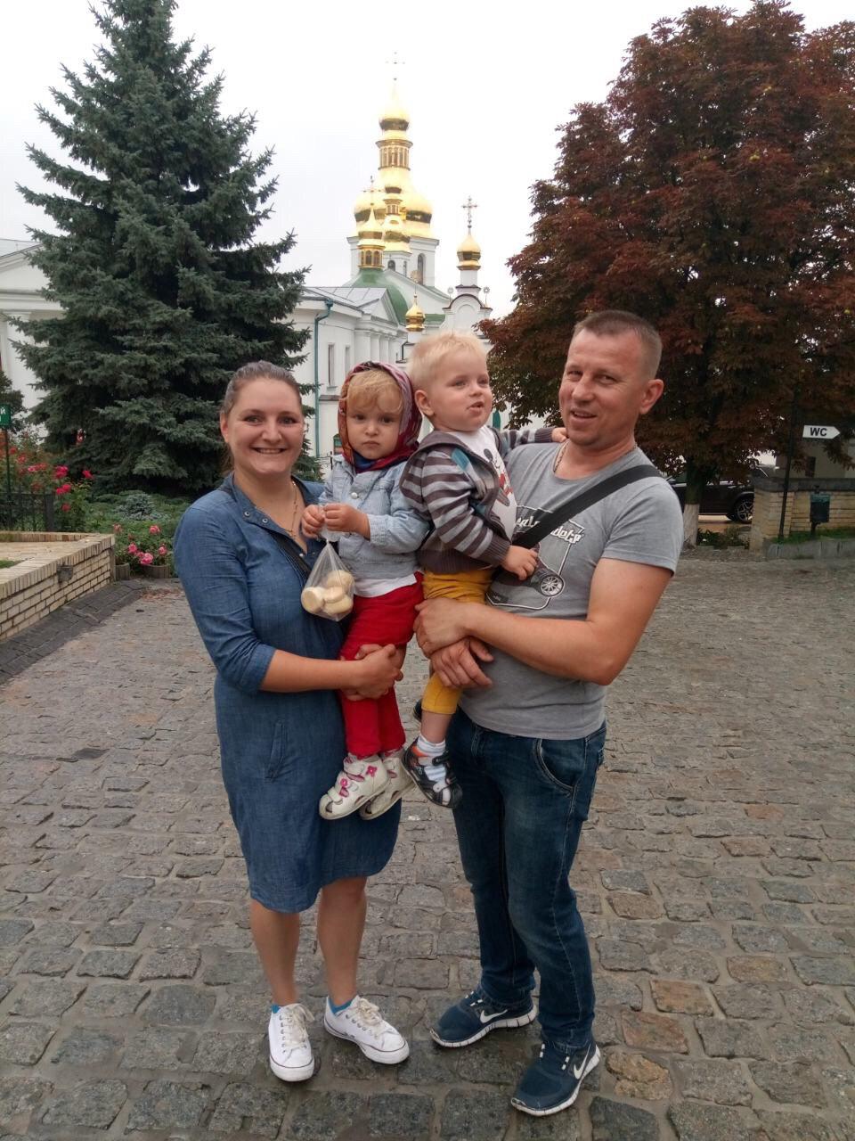 Історія Ірини та Петра Плюхіних
